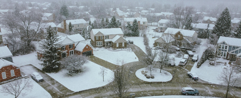 Keeping Safe During a Canadian Winter Storm: A Family Guide